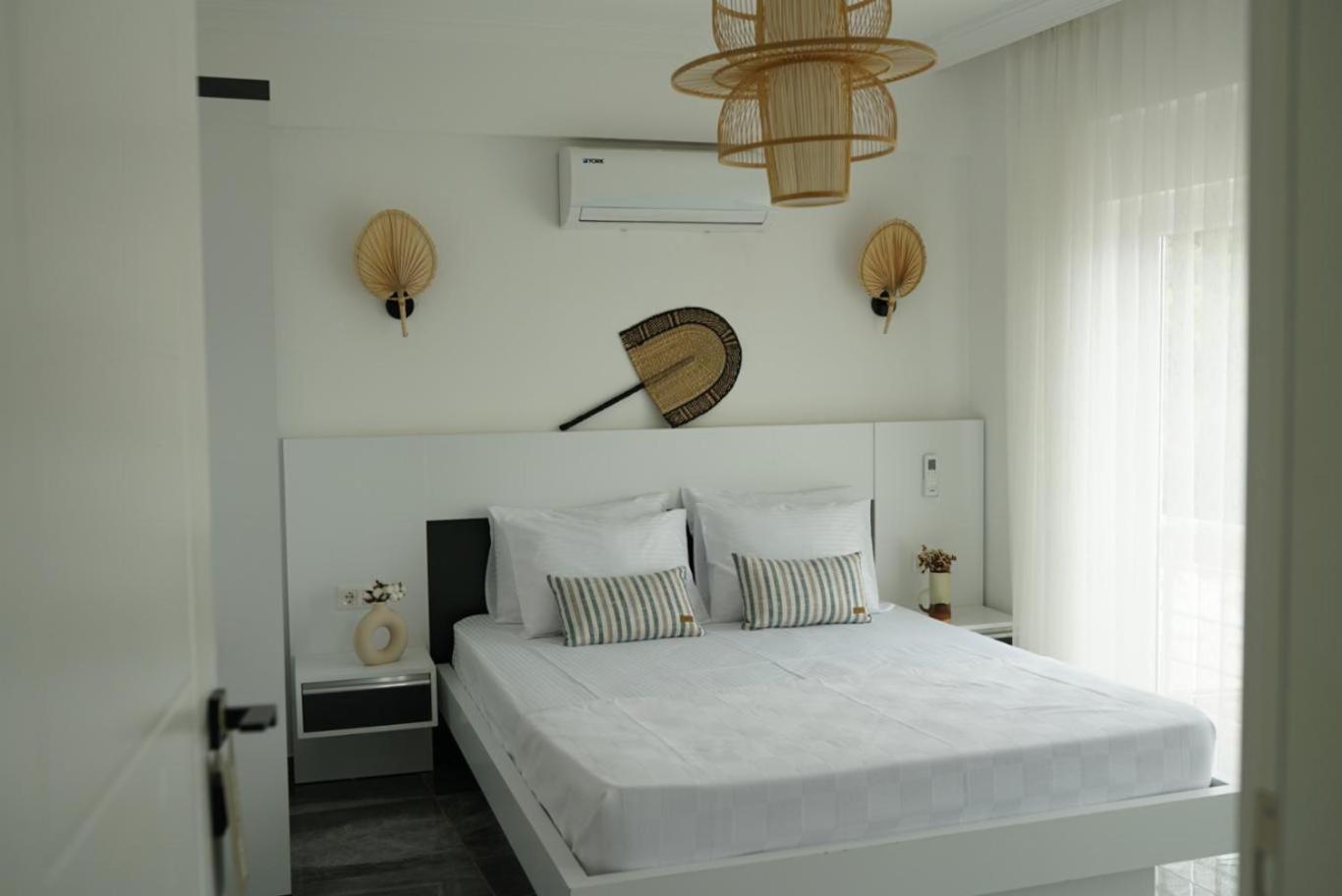 Blue Island Luxury Hotel Adults Only Каш Екстериор снимка